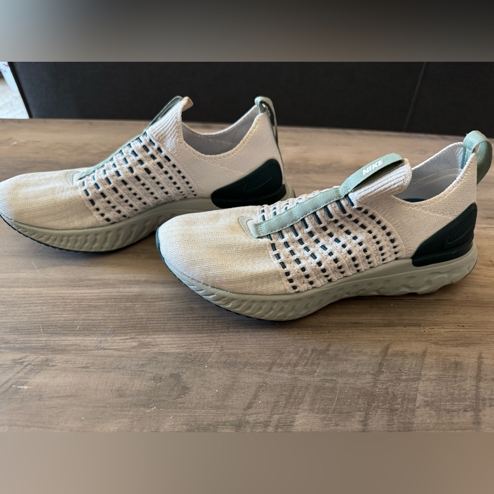 Nike White and Teal Slip-On Shoes